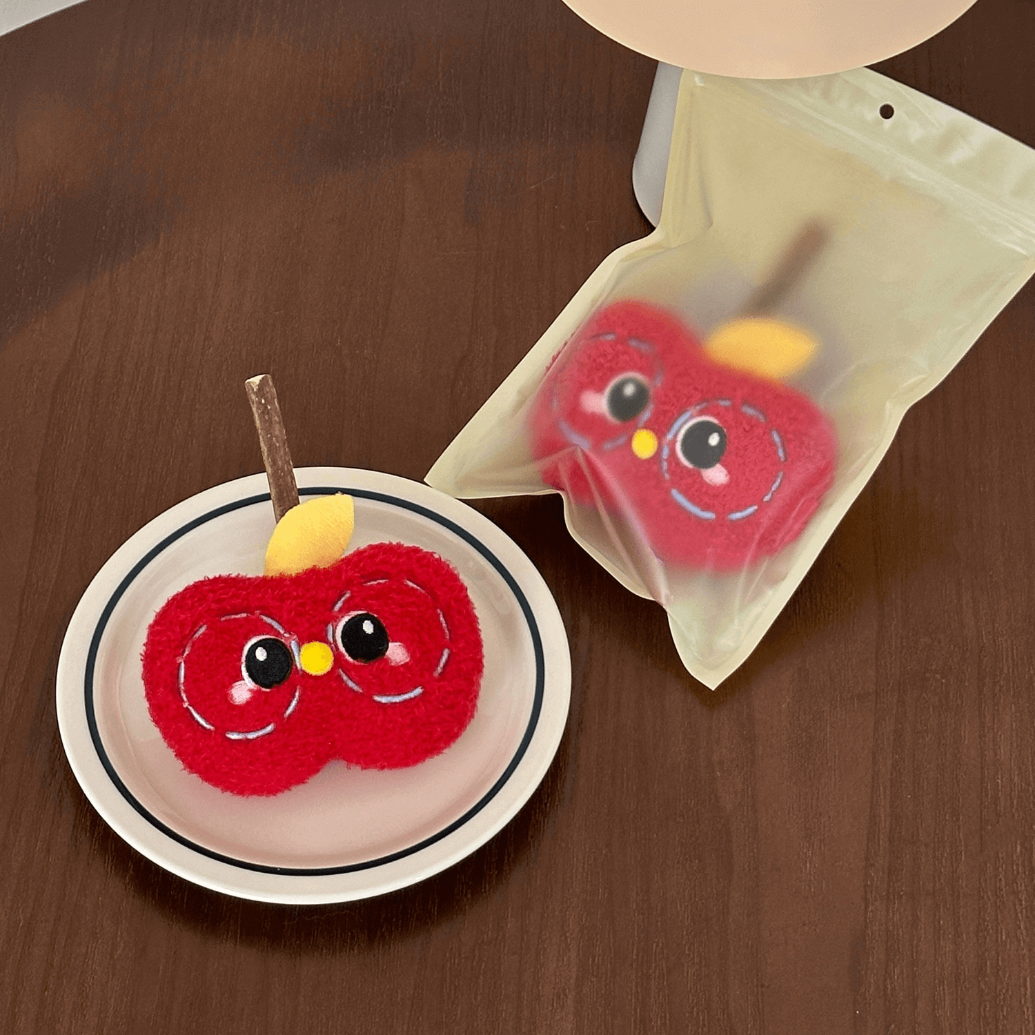Apple Cat Chew Toy