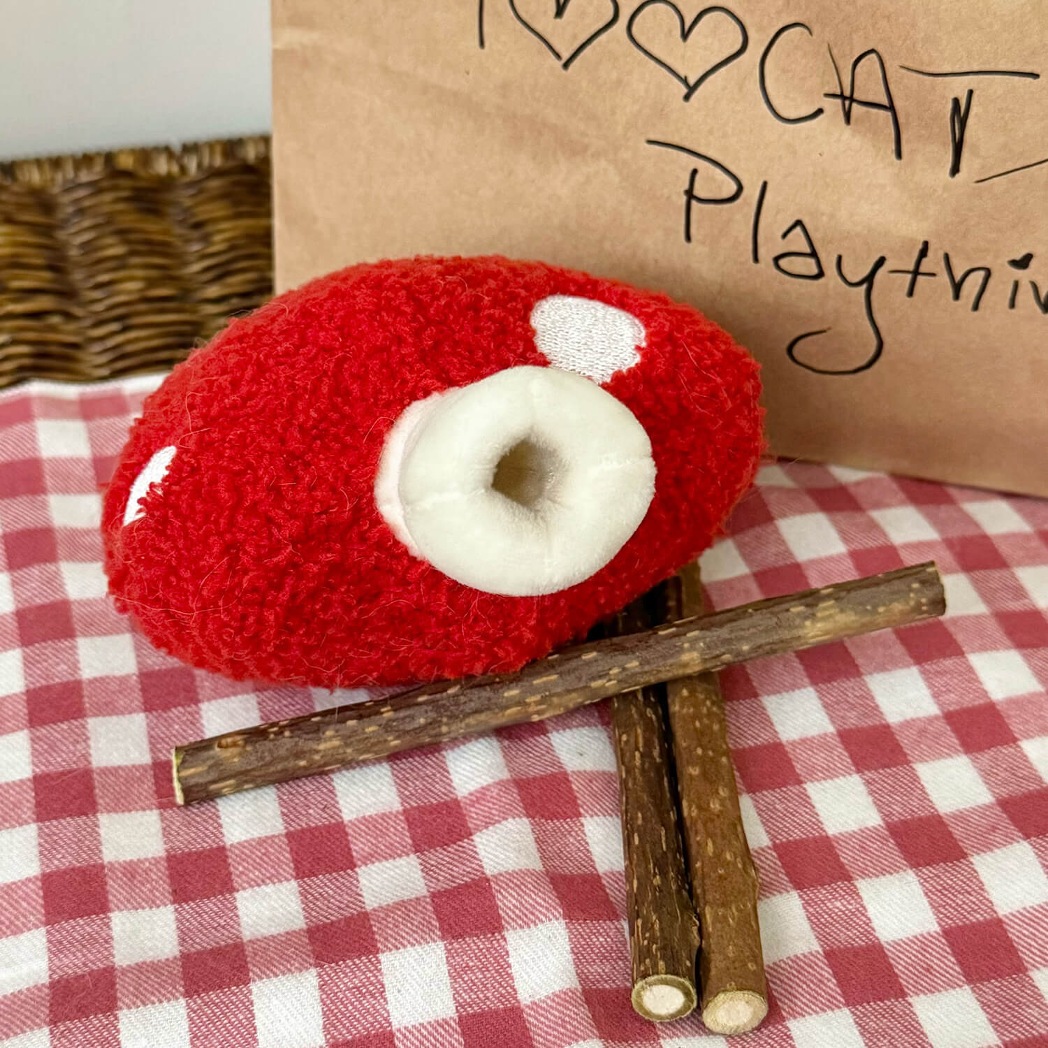 Mushroom Cat Chew Toy