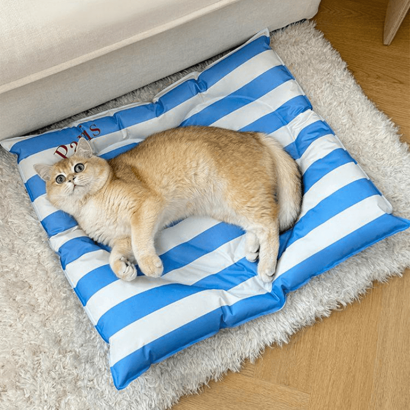 Heart-Pattern Pet Cooling Bed