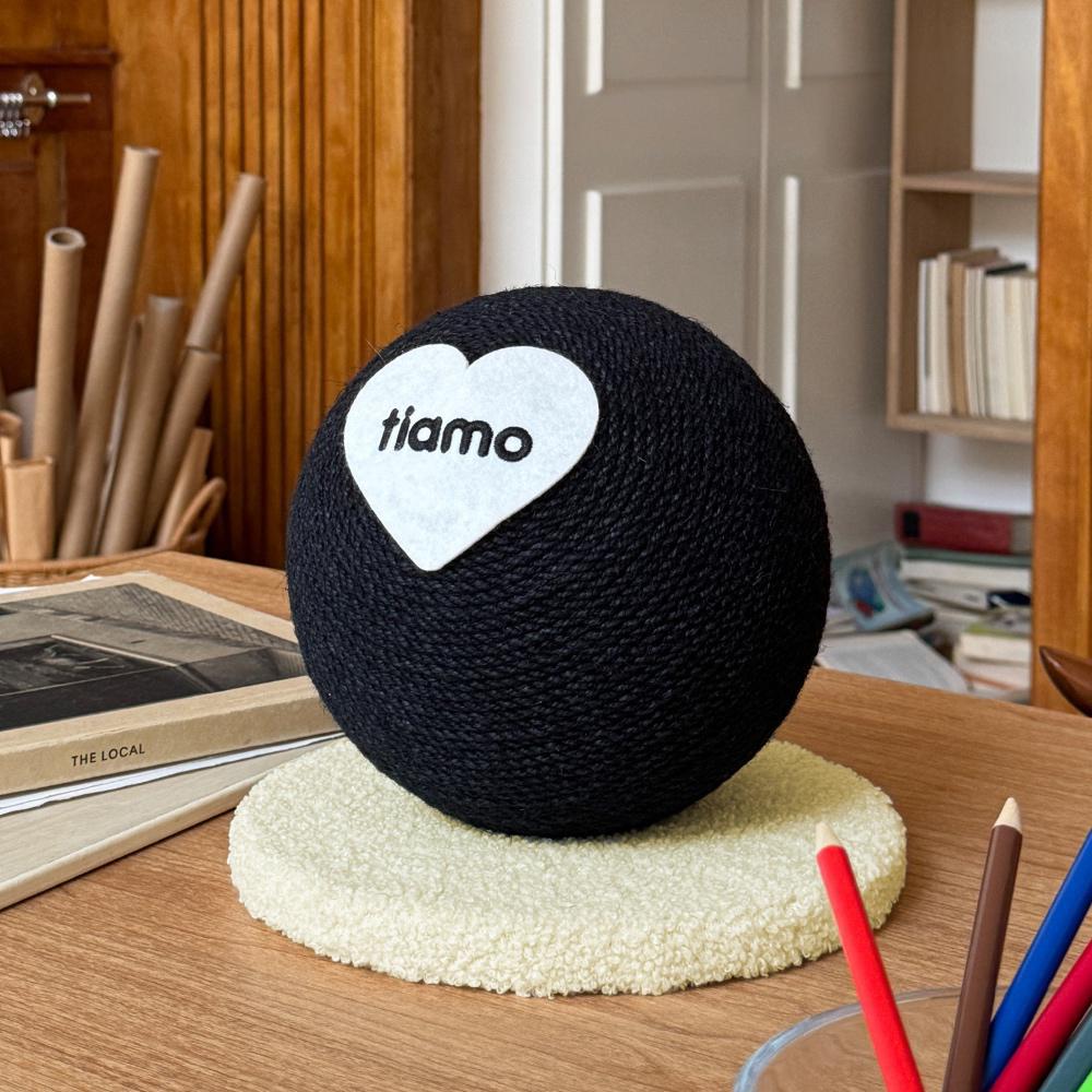 Tiamo Cat Scratching Ball