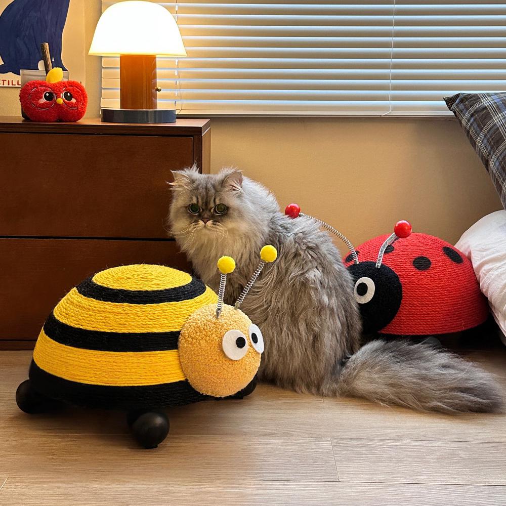 Bee & Ladybug Cat Scratching Ball